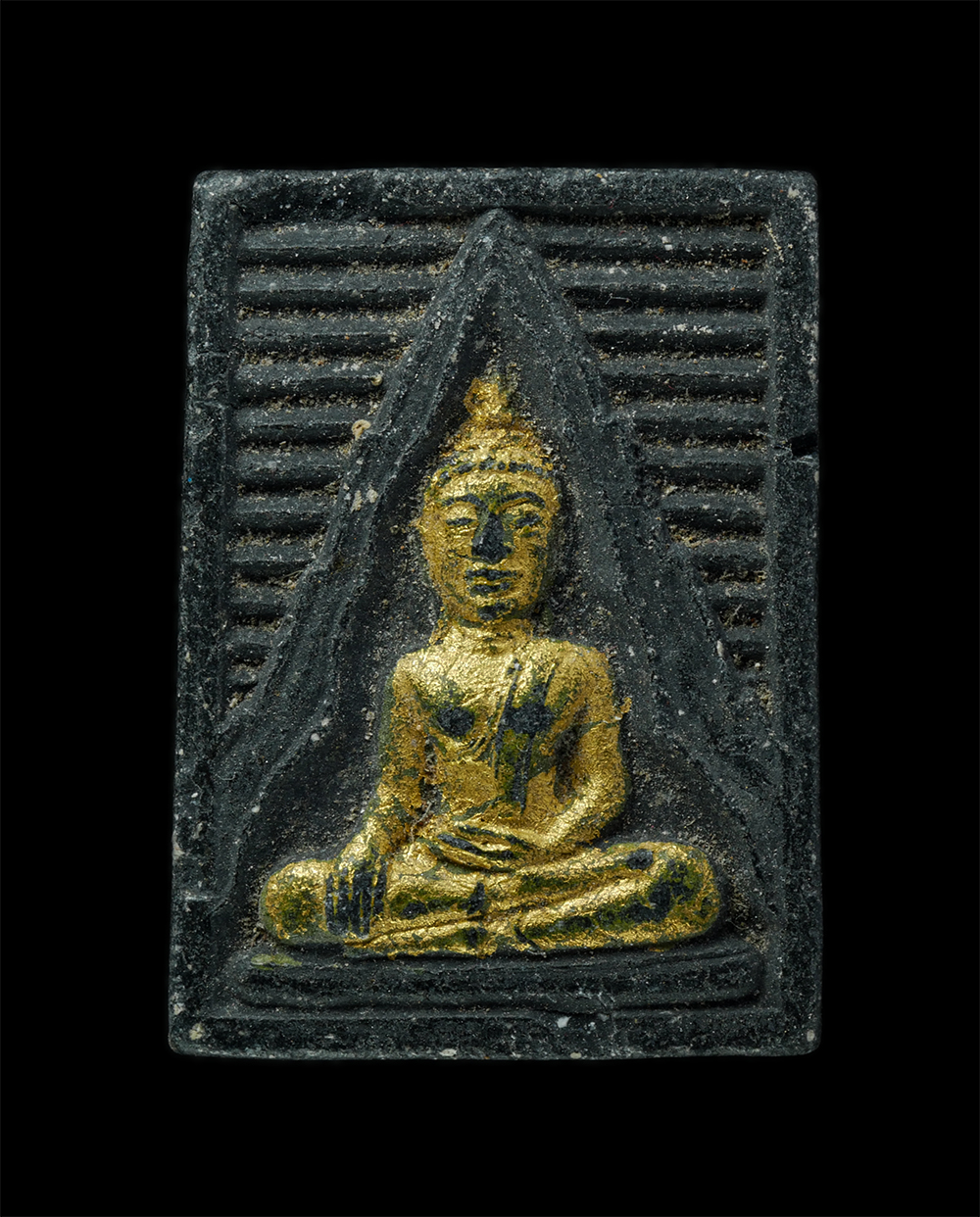 24Nov24 (157)p.jpg - พระผงพระเจ้าใหญ่องค์ตื้อ วัดพระโต(บ้านปากแซง) อ.นาตาล จ.อุบลราชธานี ปี2541 เนื้อผงพุทะคุณ ผงว่าน ผงใบลาน ปิดทอง พระเก่าสวย มวลสารดี  | https://kamulet.in.th